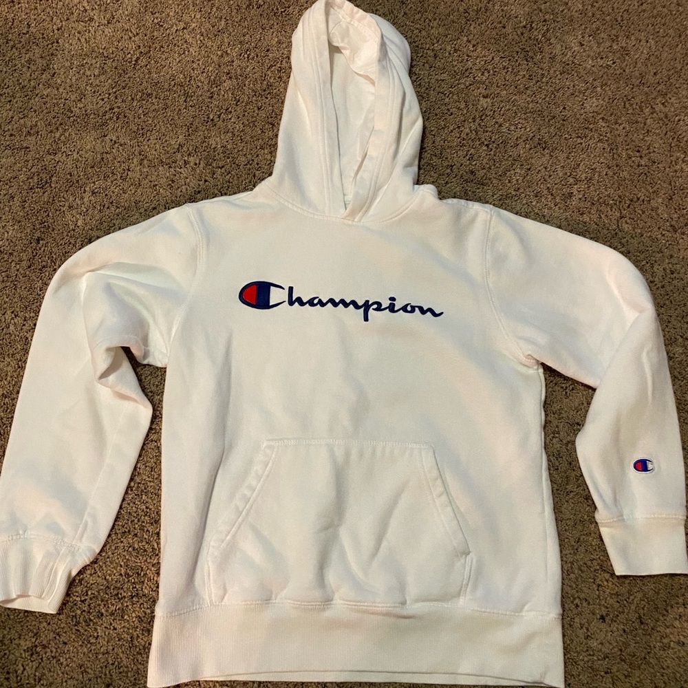 Boys champion hoodie!  Like new condition.